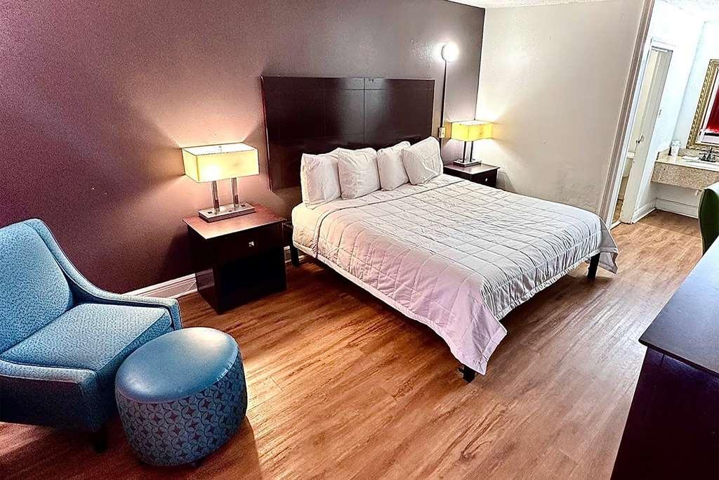 Travelodge By Wyndham Baton Rouge East Quarto foto