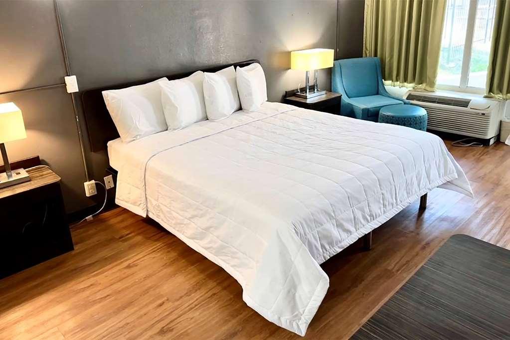 Travelodge By Wyndham Baton Rouge East Quarto foto